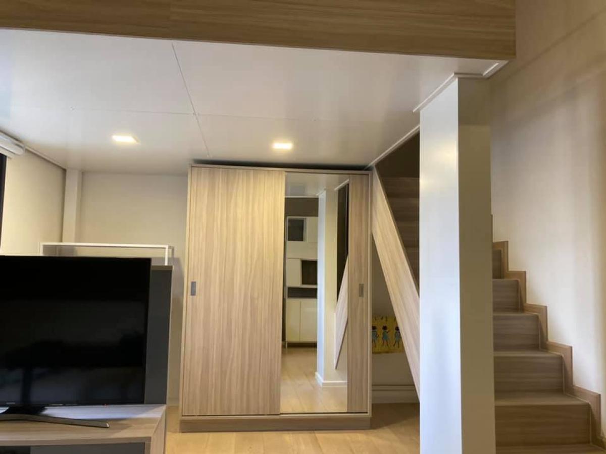 CD03327 - Chewathai Residence Asoke :  ชีวาทัย เรสซิเดนซ์ อโศก - MRT Phra Ram 9/ ARL Makkasan/ Fortune Town/ Esplanade Cineplex/ Praram 9 Hospital Loading...