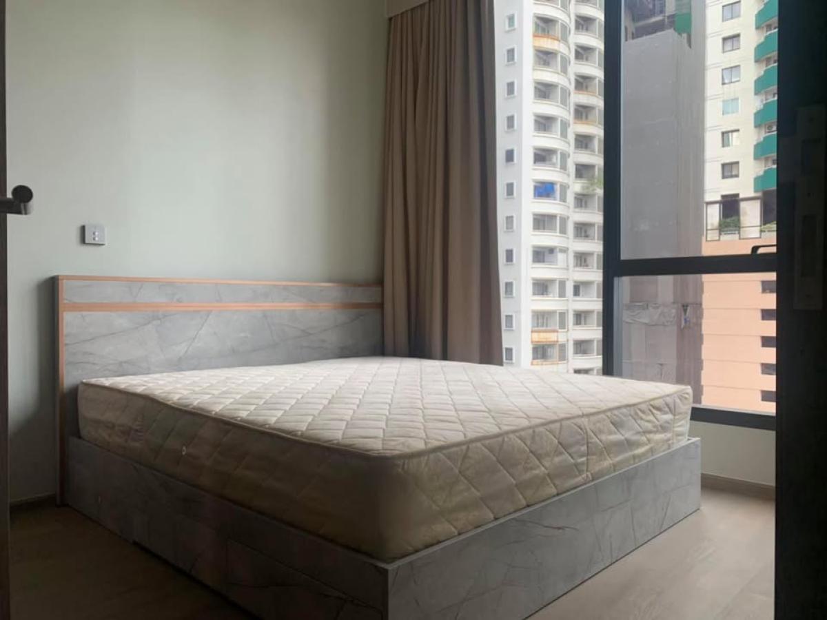 CD03352 - Celes Asoke :  เซอเลส อโศก - BTS thonglor / Emporium / Emquatier Loading...