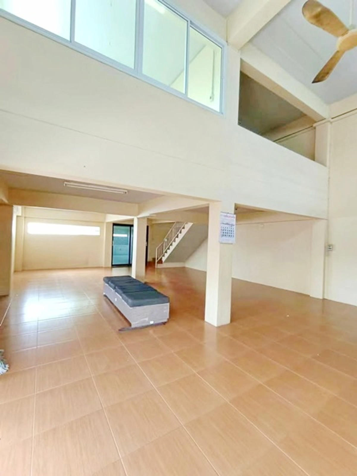 กาญจนาภิเษก โลตัส พระราม2 1.5กม.แสมดำ สะแกงาม-บางขุนเทียน ให้เช่าตึกแถว 4ชั้น ทะลุ 2คูหา 40 ตร.วา. 640 ตร.ม.5 นอน 4 น้ำ Loading...