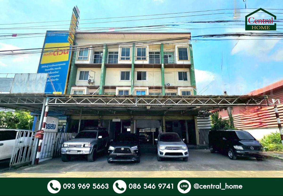 ขายอาคารพาณิชย์ปทุมธานี รังสิต ธรรมศาสตร์ : อาคารพาณิชย์ 4 ชั้น 3 คูหา ลาดหลุมแก้ว ติดถนน ปทุมธานี - บางเลน 