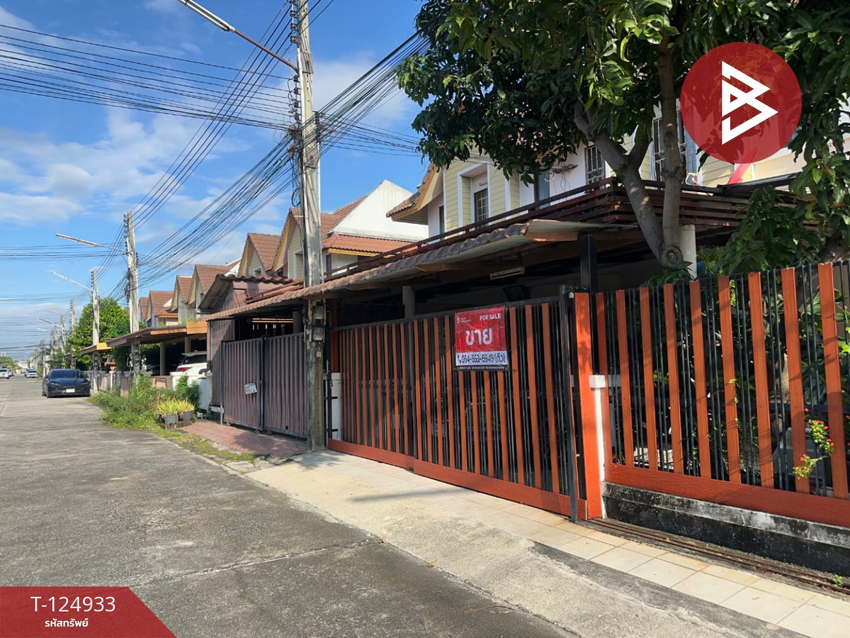 For SalePattaya, Bangsaen, Chonburi : Semi-detached house for sale, The Country Village, Muang Mai (The Country Muang Mai), Chonburi.