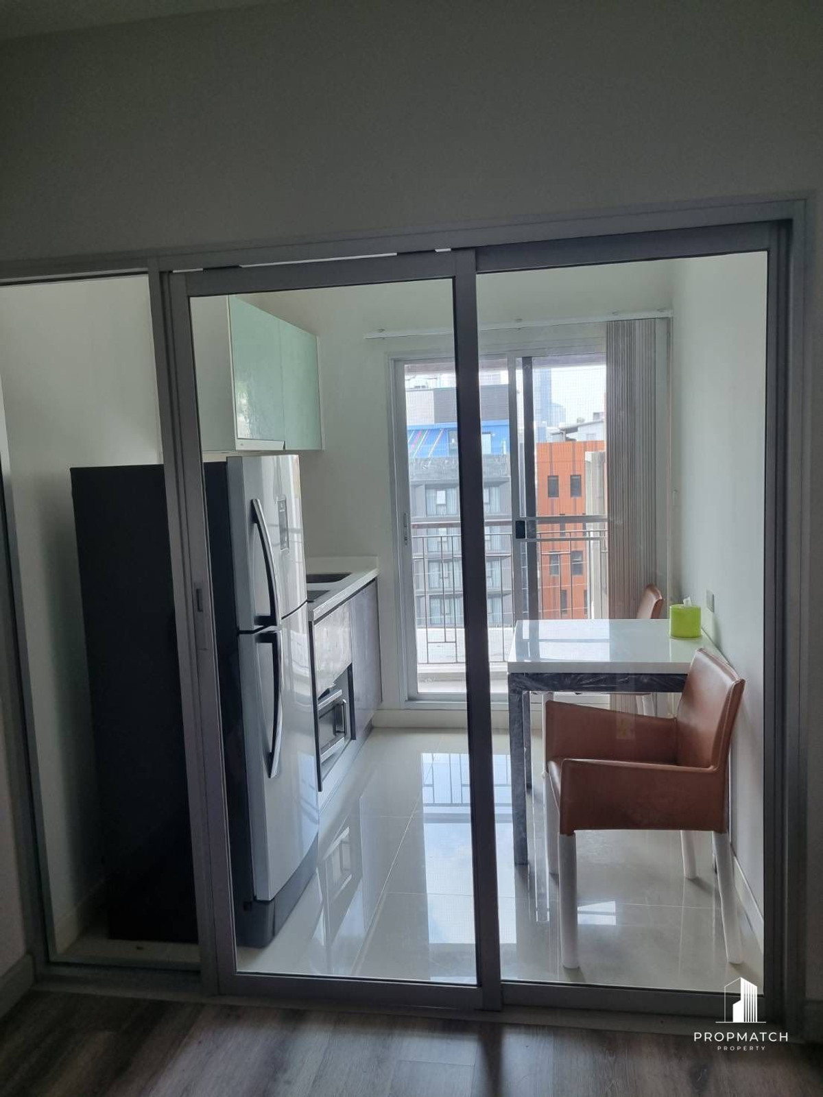 ให้เช่าคอนโดสาทร นราธิวาส : ✨Flash Deal ✨Centric Sathorn - Saint Louis( 1Bed 1Bath 35SQM.) แต่งครบพร้อมอยู่ !! เพียง 20,000บาทต่อเดือน Tel.0981315848 @propmatch