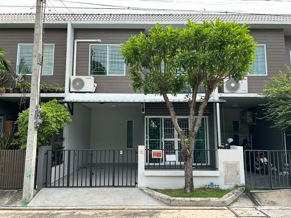 For SaleTownhomeNawamin, Ramindra : Areeya The Colors Wongwaen - Ramintra / 2 Bedrooms (FOR SALE) PINP033
