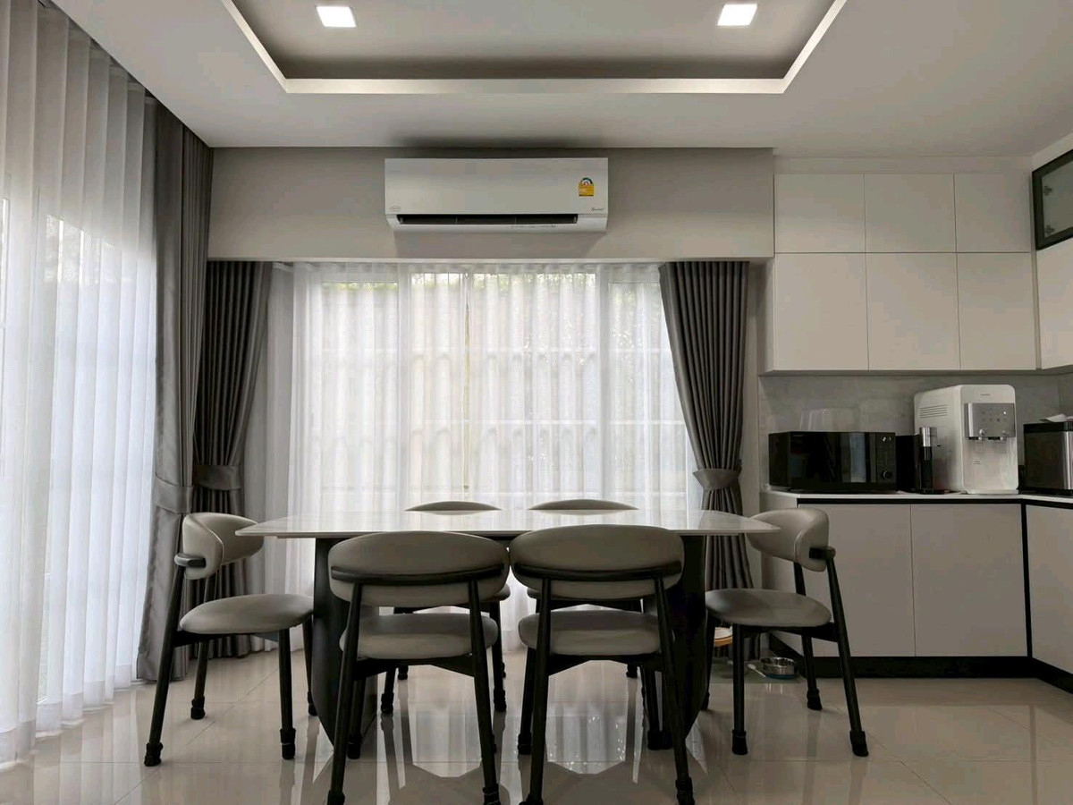 Twin house for rent, Grandio Bangna KM.5 (Grandio Bangna KM.5) Loading...