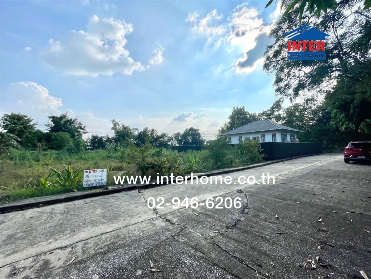 Vacant land 93.6 sq m, Theptarin Village, Khlong 11, near Green Garden Home Village, Khlong 11, Rangsit-Nakhon Nayok Road, Lam Luk Ka Road, Lam Luk Ka, Pathum Thani. Loading...