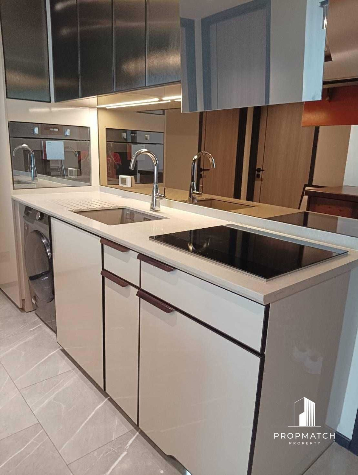 ✨Flash Deal ✨The Reserve Sukhumvit 61( 2Bed 2Bath 62.74SQM.) แต่งครบพร้อมอยู่ !! เพียง 65,000บาทต่อเดือน Tel.0981315848 @propmatch Loading...