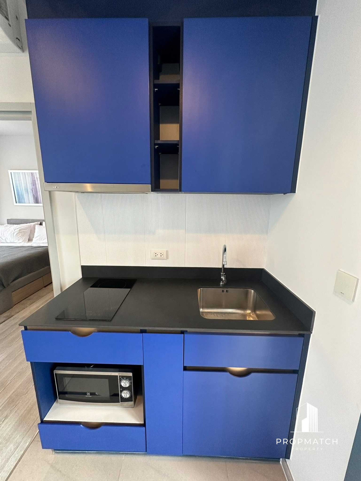 ✨Flash Deal ✨XT Ekkamai( 1Bed 1Bath 30SQM.) แต่งครบพร้อมอยู่ !! เพียง  22,000บาทต่อเดือน Tel.0981315848 @propmatch Loading...