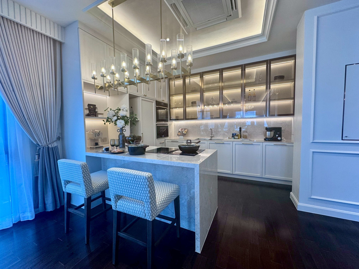 ðĄ BAAN KLANG KRUNG SATHUPRADIT 57 āļāđāļēāļāđāļāļĩāđāļĒāļ§āļĢāļ°āļāļąāļ Luxury āļāļāļāļģāđāļĨāđāļāļāļĨāļēāļ āļāļĢāļ°āļĢāļēāļĄ 3 â āļŠāļēāļāļļāļāļĢāļ°āļāļīāļĐāļāđ Loading...