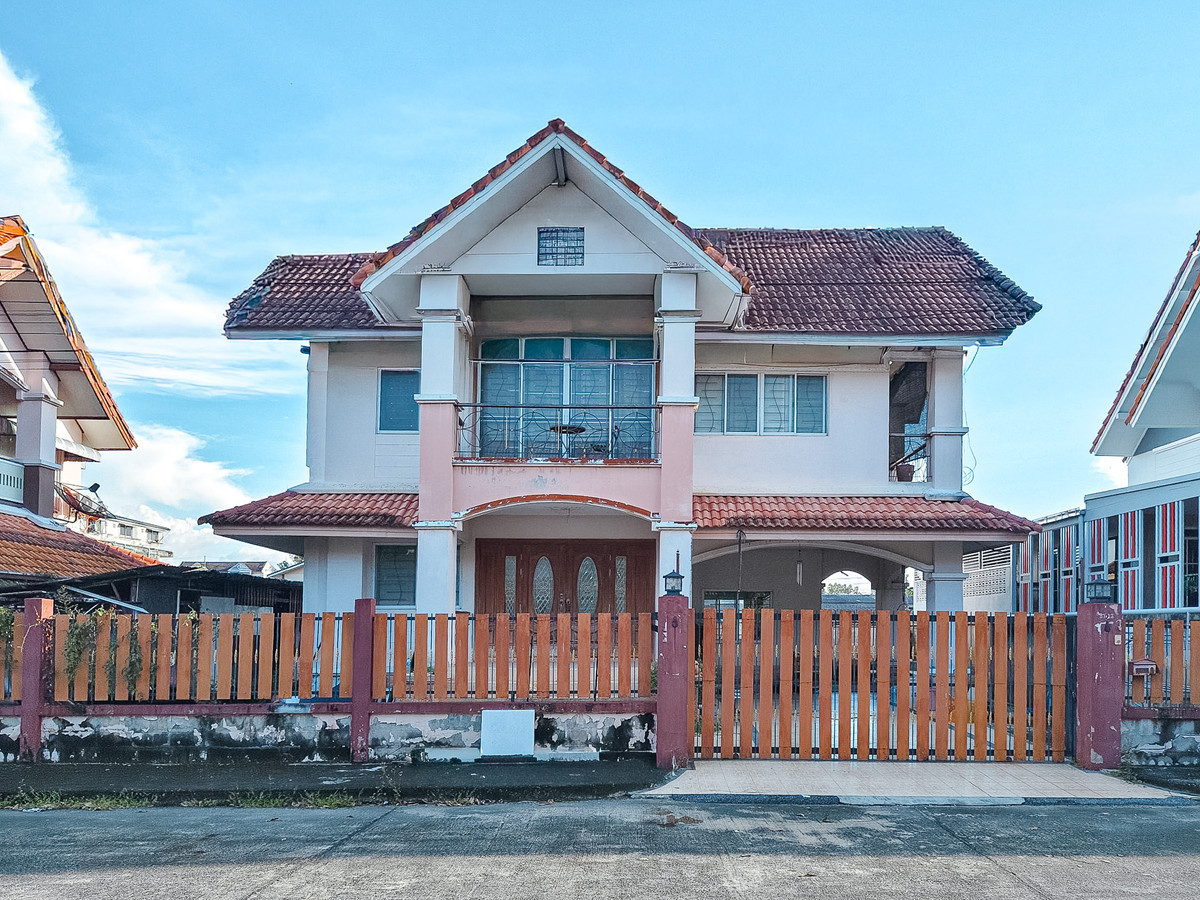 ขายบ้านปทุมธานี รังสิต ธรรมศาสตร์ : เอ.ซี.เฮ้าส์ 3 คลอง 4 – บ้านเดี่ยว 2 ชั้น ติดถนนใหญ่ไสวประชาราษฎร์ เพียง 2.99 ล้านบาท!! ใกล้ BTS คูคต – SRT หลักหก