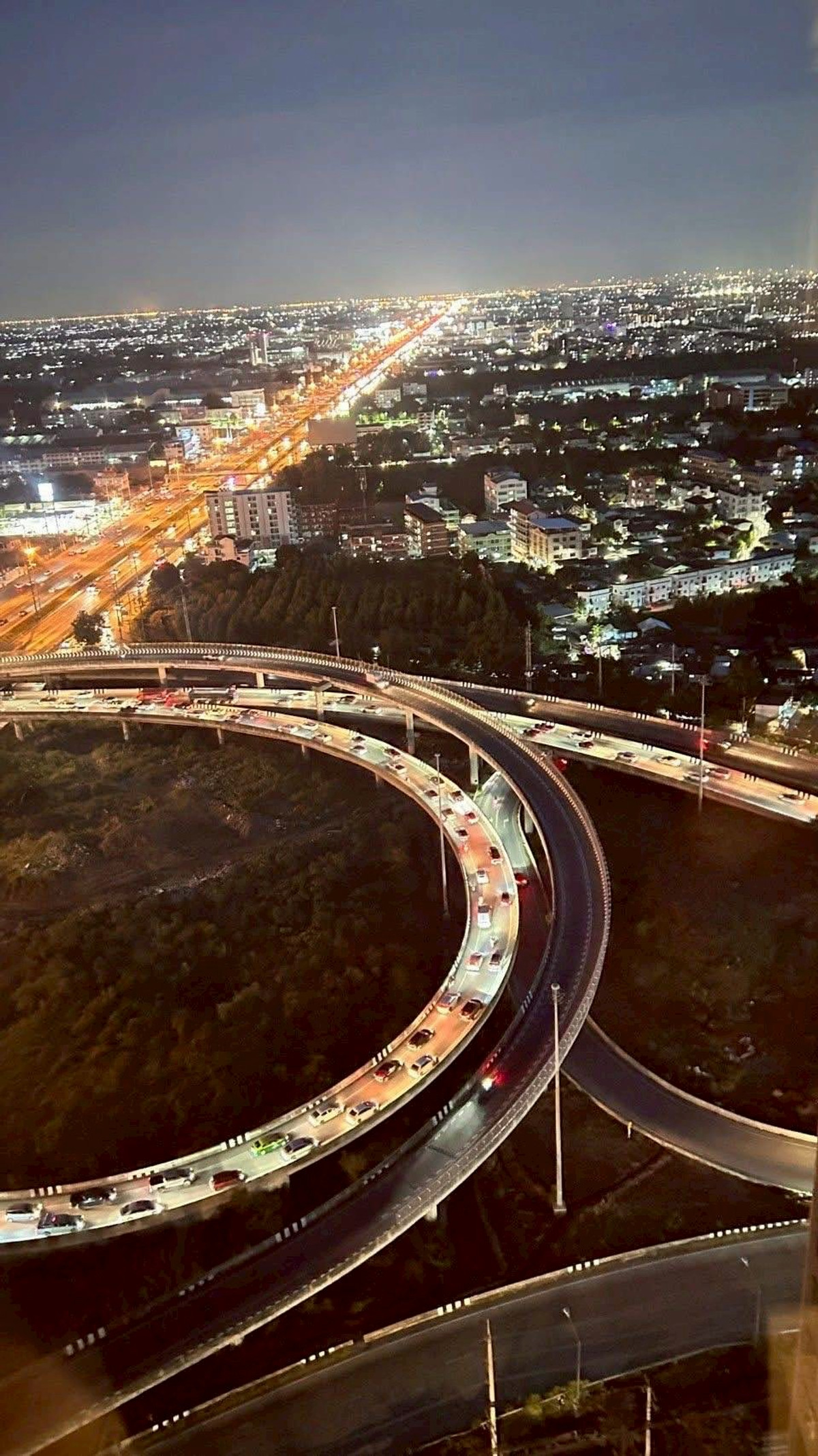 ขายคอนโดปทุมธานี รังสิต ธรรมศาสตร์ : ห้องมุมขนาด 33 ขาย 2.35 Terra Residence เฟส1 รวมทุกอย่างแล้ว