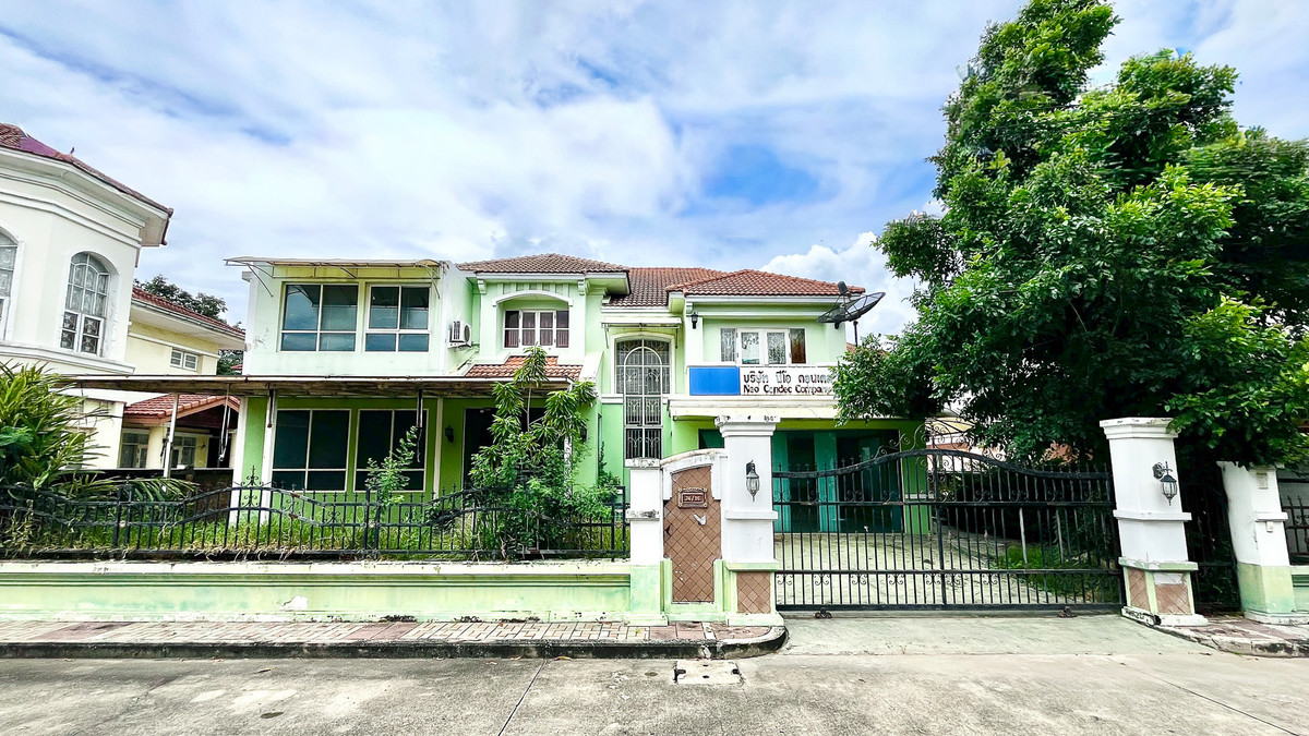 ขายบ้านปทุมธานี รังสิต ธรรมศาสตร์ : 📍กฤษดา แกรนด์ พาร์ค พหลโยธิน – รังสิต ขายเพียง 5.99ล้าน บ้านเดี่ยวหลังใหญ่ ต้นโครงการ พื้นที่ใช้สอยเยอะ