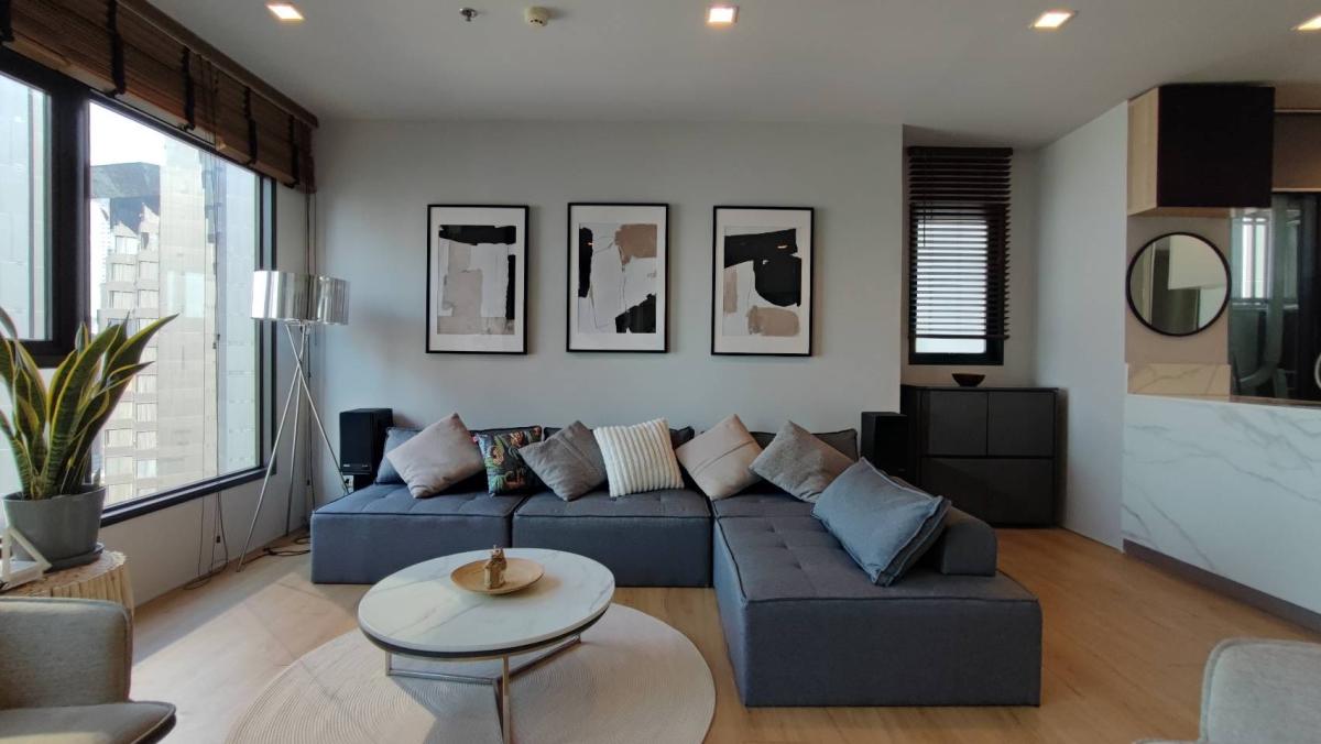 For RentCondoRama9, Petchburi, RCA : 🔥Urgent for rent🔥 Life Asoke-Rama 9, corner unit with city views, fully furnished, ready to move in, in the heart of Rama 9.