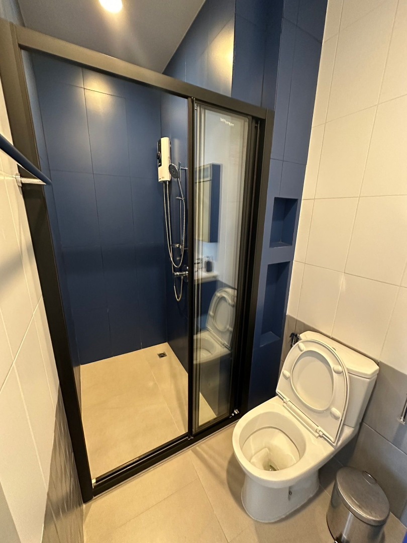 For RentCondoSukhumvit, Asoke, Thonglor : 🔥Urgent for rent🔥 XT Ekkamai, northeast facing, fully furnished, ready to move in, near BTS Ekkamai.