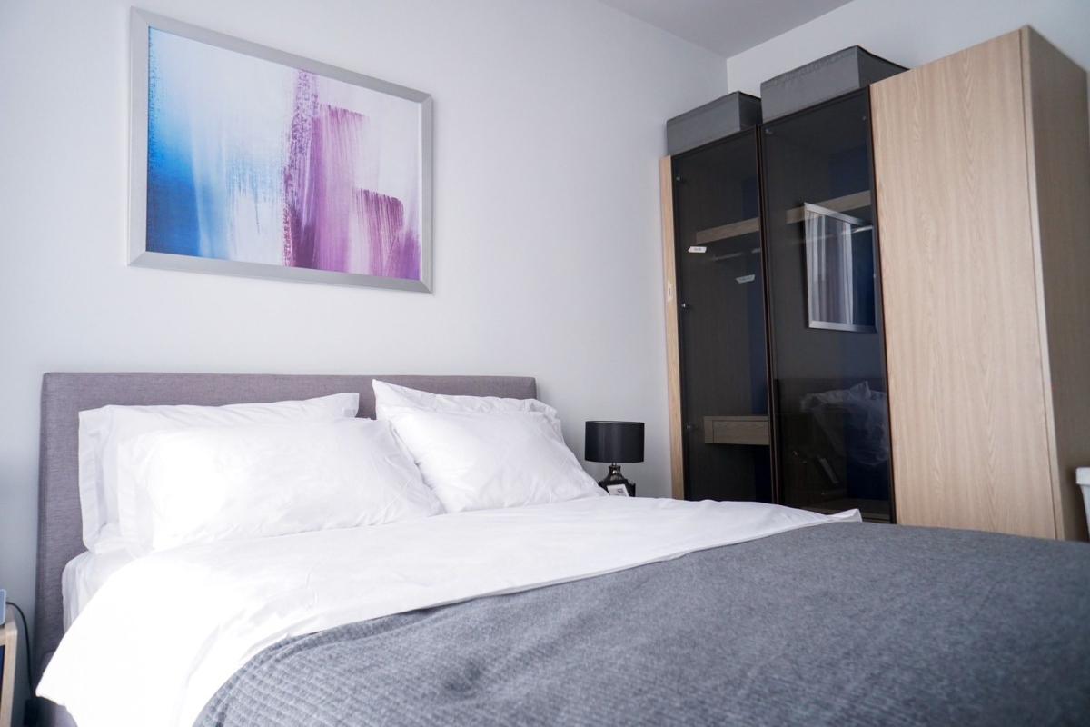 For RentCondoSukhumvit, Asoke, Thonglor : 🔥Urgent for rent🔥 XT Ekkamai, northeast facing, fully furnished, ready to move in, near BTS Ekkamai.