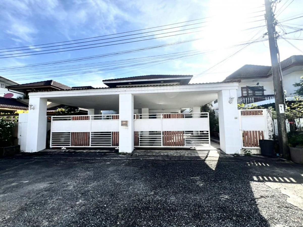 For SaleHouseKaset Nawamin,Ladplakao : 2-storey detached house for sale Kaset Nawamin area, Lat Pla Khao, 54 sq m., 200 sq m., 4 bedrooms, 4 bathrooms, good condition, ready to move in.