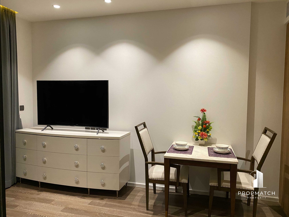 ให้เช่าคอนโดสุขุมวิท อโศก ทองหล่อ : ✨Flash Deal ✨MUNIQ Sukhumvit 23( 1Bed 1Bath 43SQM.) แต่งครบพร้อมอยู่ !! เพียง 35,000บาทต่อเดือน Tel.0981315848 @propmatch