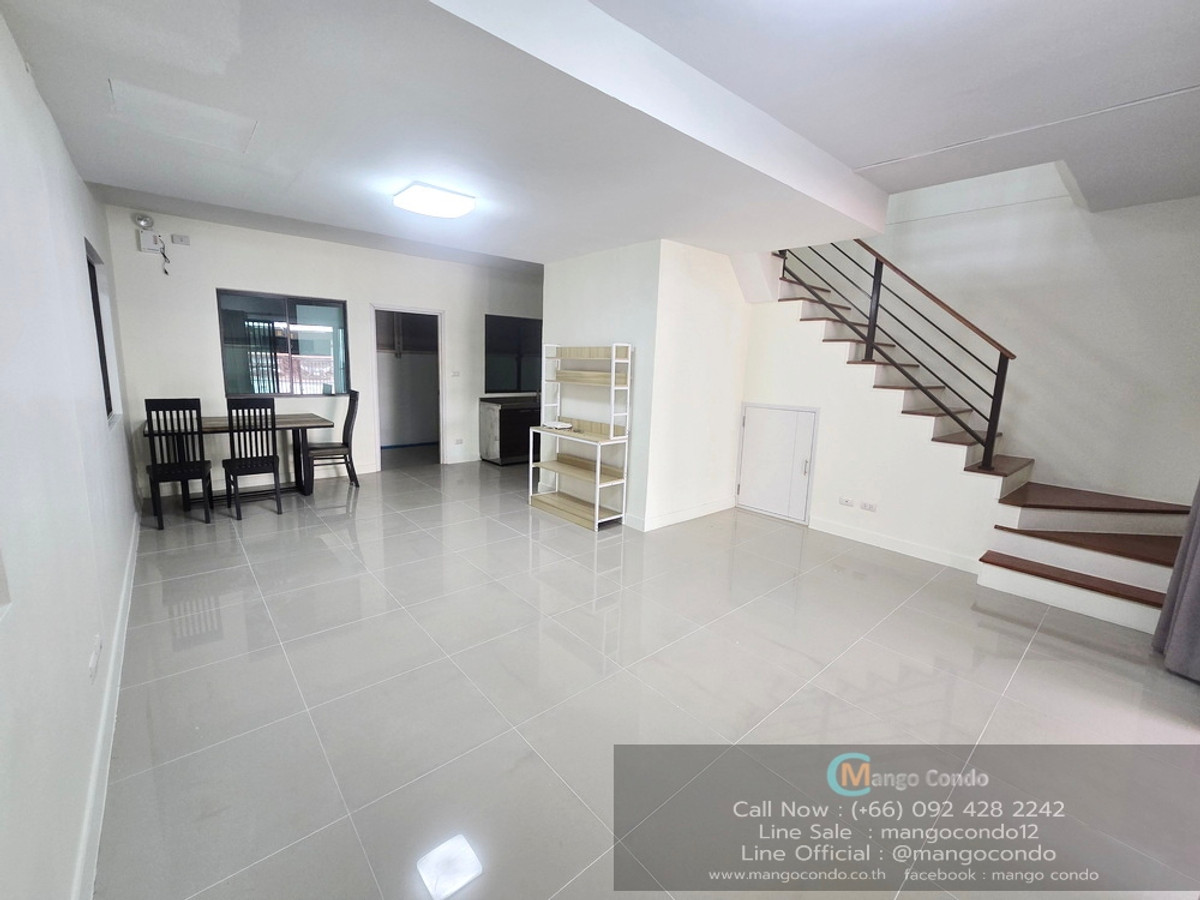 For Rent 25,000 baht Townhome at Phuksa Ville 57 Soi Pattanakarn38 size 35 sqw. 3 bedroom  Loading...