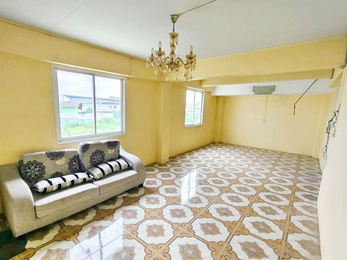 กาญจนาภิเษก โลตัส พระราม2 1.5กม.แสมดำ สะแกงาม-บางขุนเทียน ให้เช่าตึกแถว 4ชั้น ทะลุ 2คูหา 40 ตร.วา. 640 ตร.ม.5 นอน 4 น้ำ Loading...