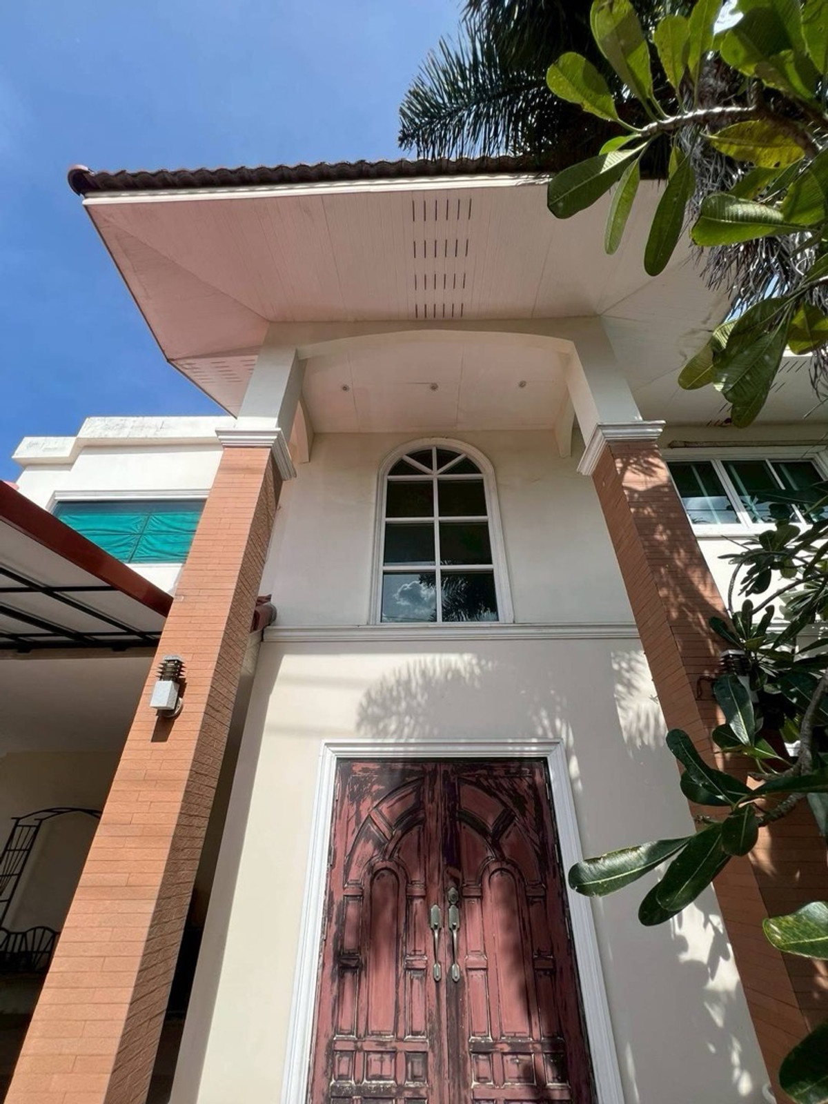 For RentHome OfficeOnnut, Udomsuk : Home office for rent, Wachiratham Sathit 53, Sukhumvit 101/1, near BTS Punnawithi.