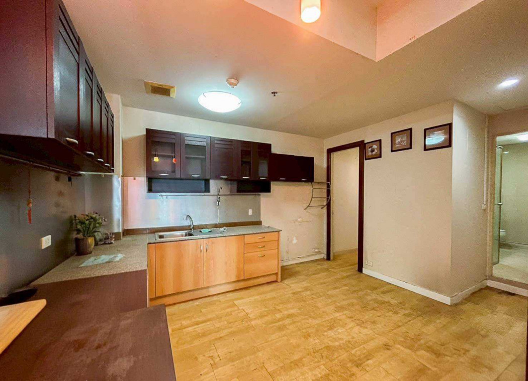 ขาย คอนโด บ้าน สาทร เจ้าพระยา คอนโดมิเนียม 185.26 ตรม ใกล้ ICON siam Loading...