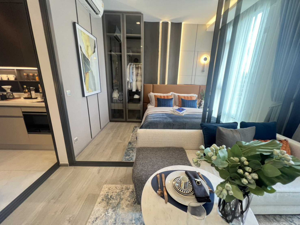 ขาย คอนโด THE ADDRESS สยาม 32 ตรม ติด MRT ราชเทวี วิวสวยโล่ง Loading...