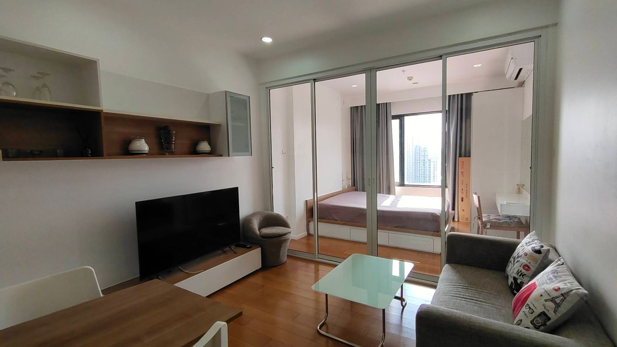 ให้เช่าคอนโดอ่อนนุช อุดมสุข : Condo for Rent : Blocs Sukhumvit 77 ((BTS On Nut )) MK-04 line @livingbkk