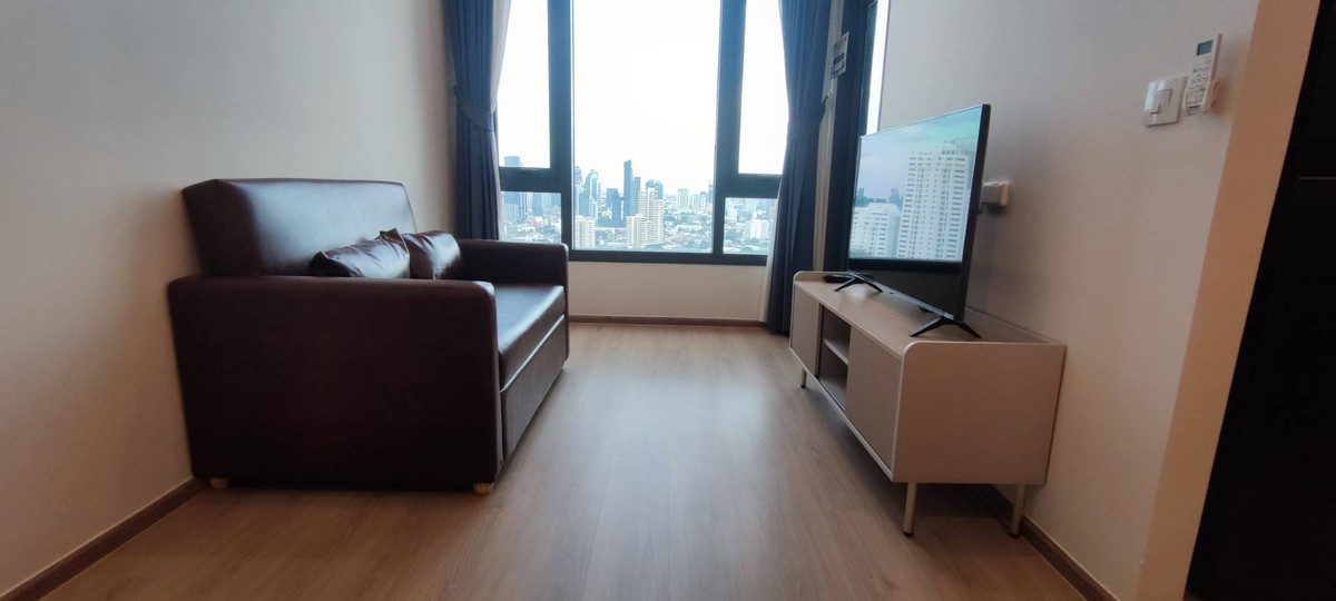 For RentCondoSathorn, Narathiwat : for rent Life rama 4 asoke 1 bed duplex super deal❤️🌈