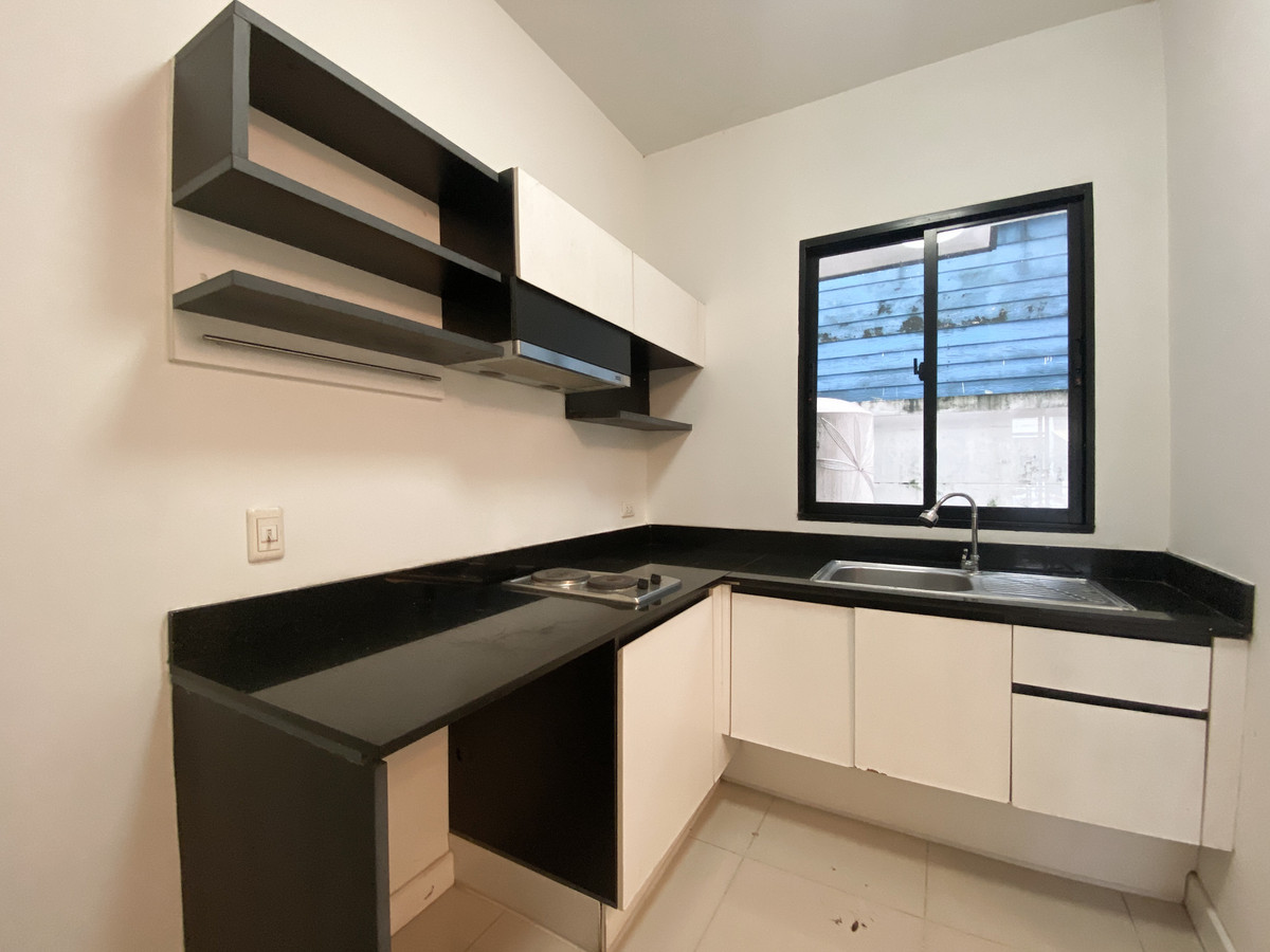 ขายทาวน์โฮมท่าพระ ตลาดพลู วุฒากาศ : ต่อรองราคาได้ บ้านพร้อมอยู่ ✨ ซิกเนเจอร์ กัลปพฤกษ์ / 3 ห้องนอน (ขาย), Sixnature Kanlapaphruek / 3 Bedrooms (FOR SALE) BALL009