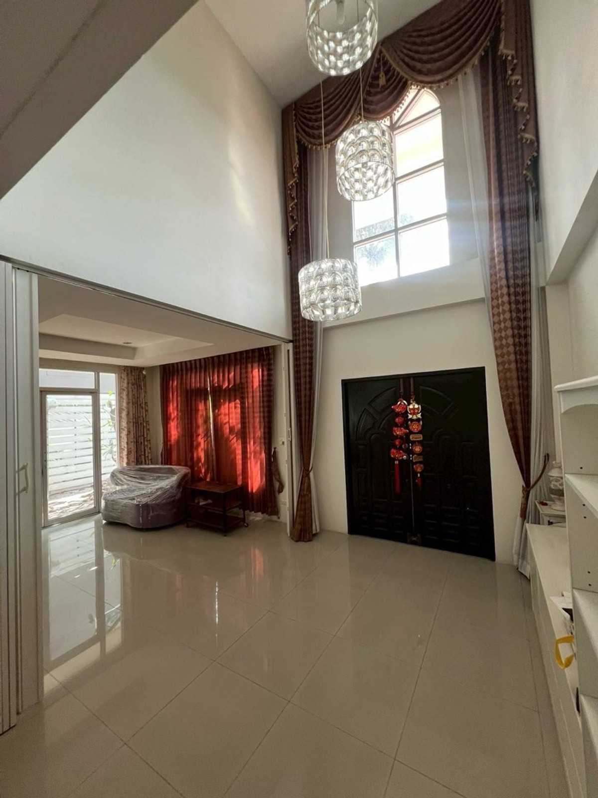 For RentHome OfficeOnnut, Udomsuk : Home office for rent, Wachiratham Sathit 53, Sukhumvit 101/1, near BTS Punnawithi.