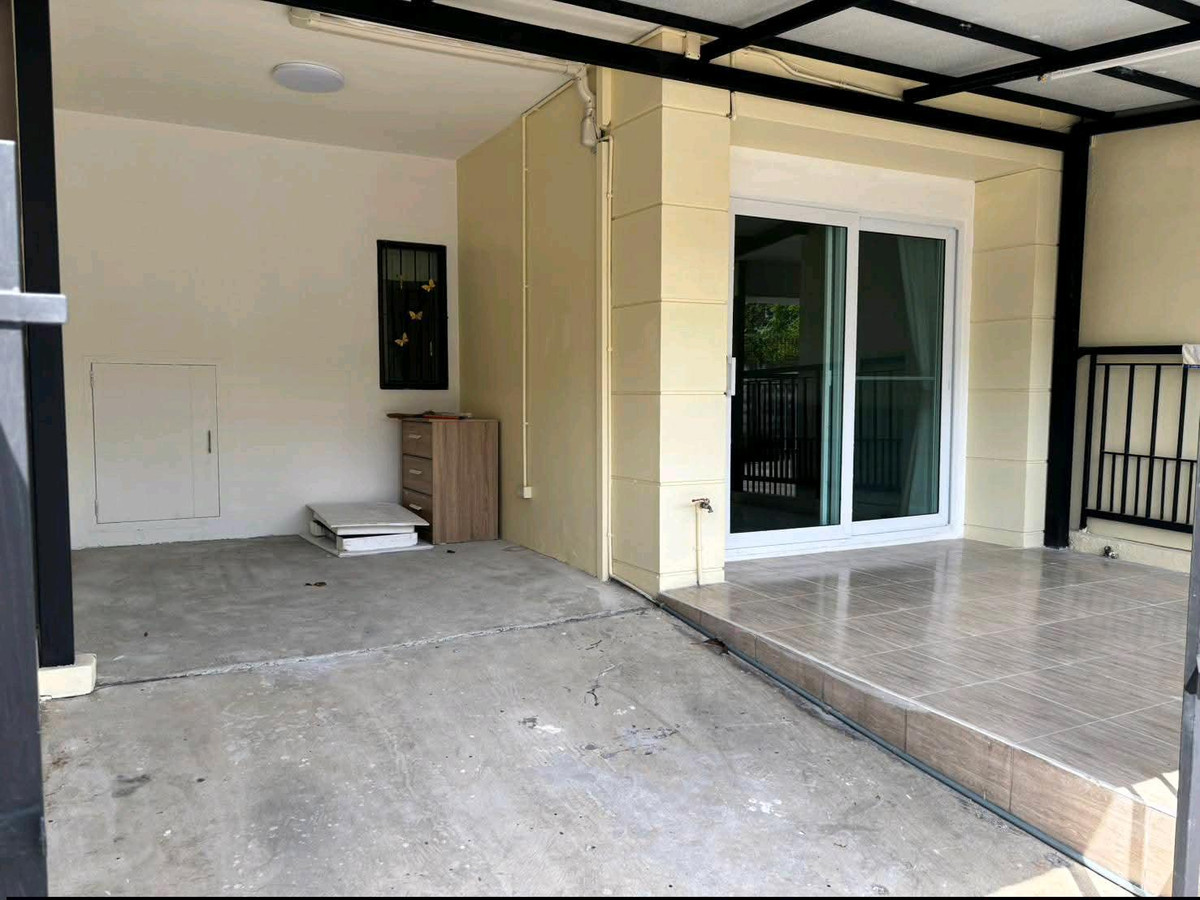 For RentTownhomePattanakan, Srinakarin : Townhouse for rent in phattanakan 38