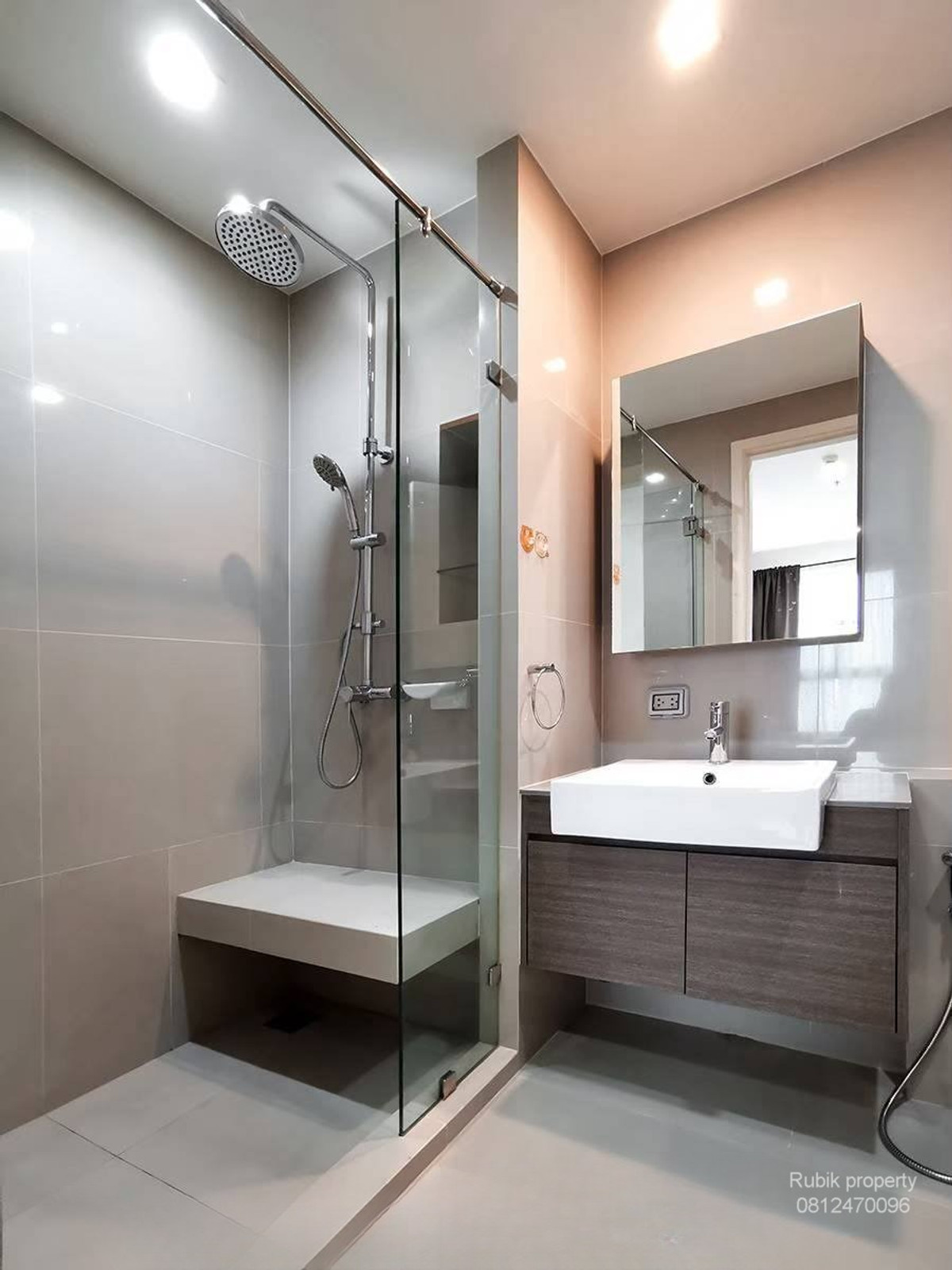 CondoRatchadapisek, Huaikwang, Suttisan : (RB1350)✨ Quinn Ratchada 17 Condo – Why is this place right for you! ✨