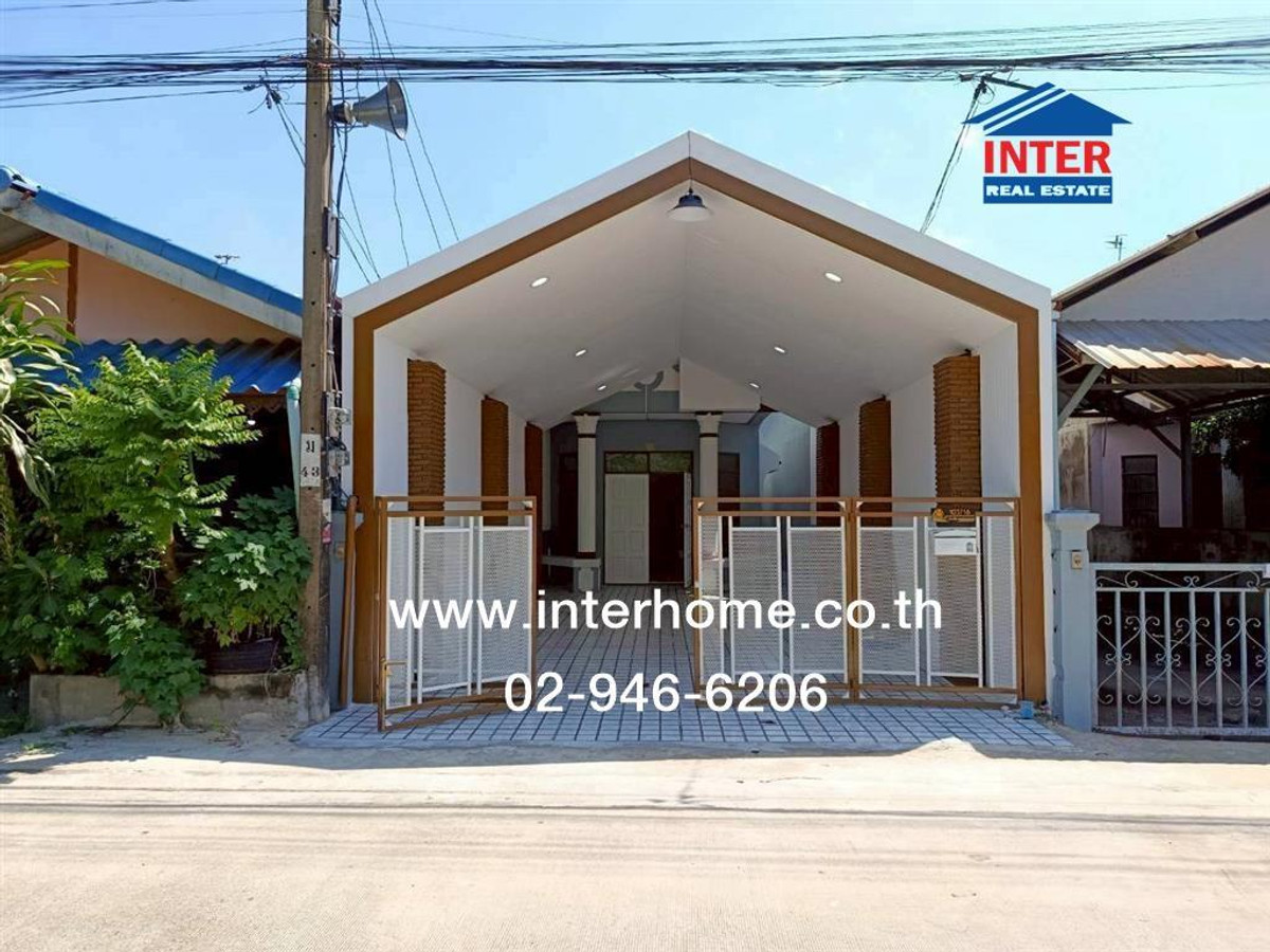 For SaleHouseMin Buri, Romklao : Single house, 1 floor, 31 sq m, Sinanan Village. Soi Liabwaree 55, Liabwaree Road, Nong Chok District, Bangkok