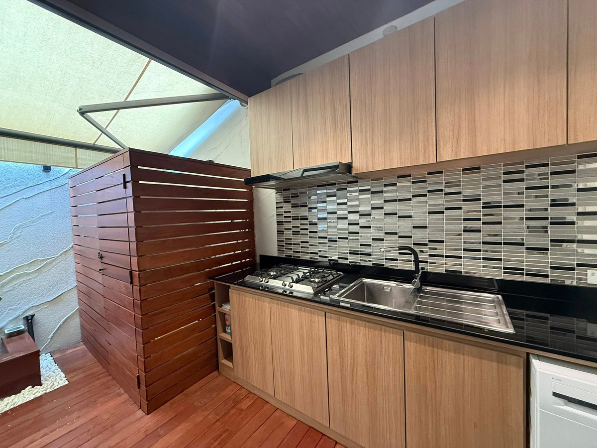 ขายทาวน์โฮมมีนบุรี-ร่มเกล้า : บ้านกลางเมือง พระราม 9 - กรุงเทพกรีฑา / 1 ห้องนอน (ขาย), Baan Klang Muang Rama 9 - Krungthep Kreetha / 1 Bedroom (FOR SALE) BZD004