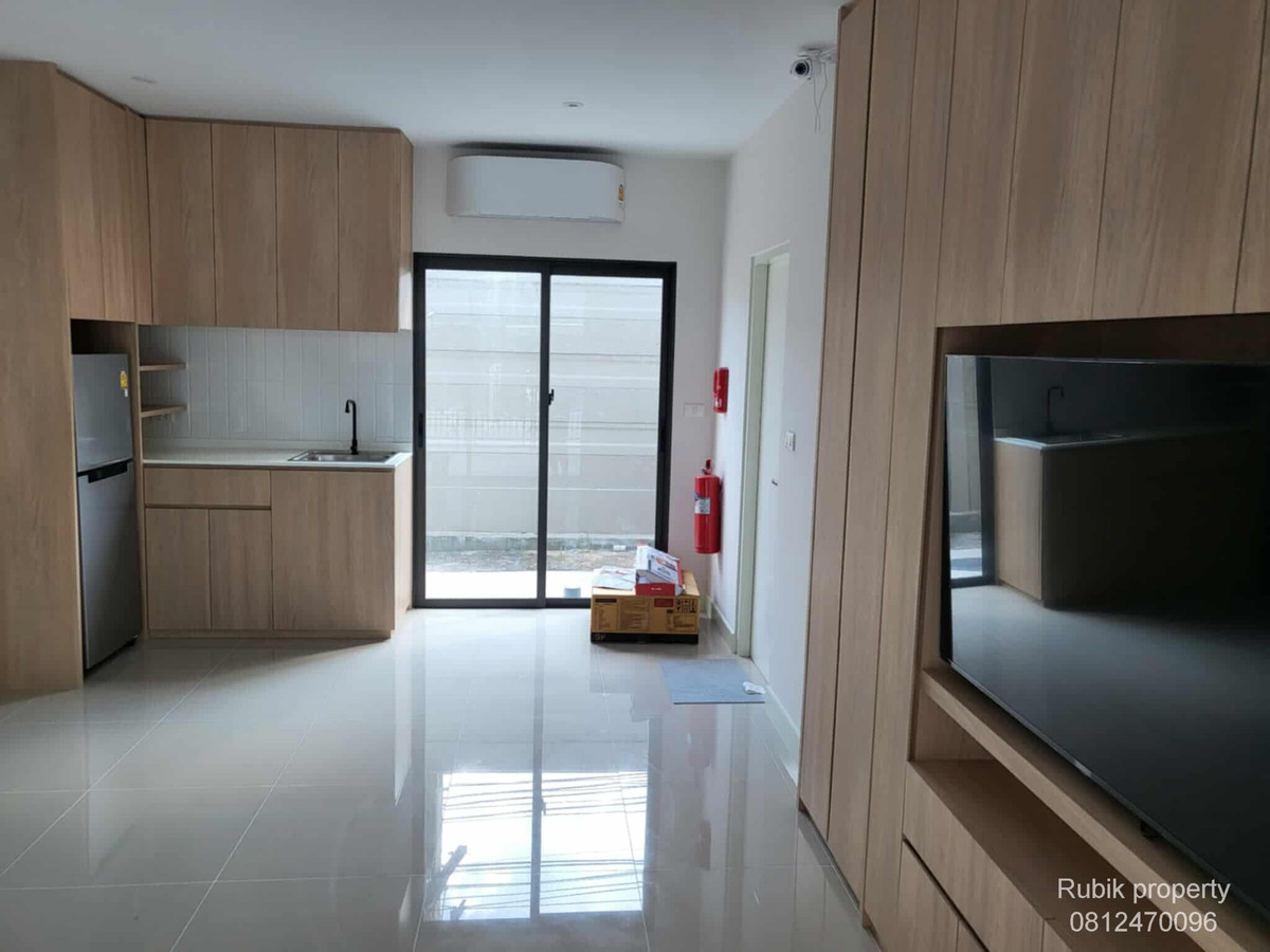 ทาวน์โฮมอ่อนนุช อุดมสุข : (RB1346) 🏡 ขาย/เช่า ทาวน์โฮม “บ้านกลางเมือง สุขุมวิท–อ่อนนุช” ✨ ทำเลดี ใกล้รถไฟฟ้า 2 สาย | พร้อมอยู่ | เฟอร์ครบ ✨