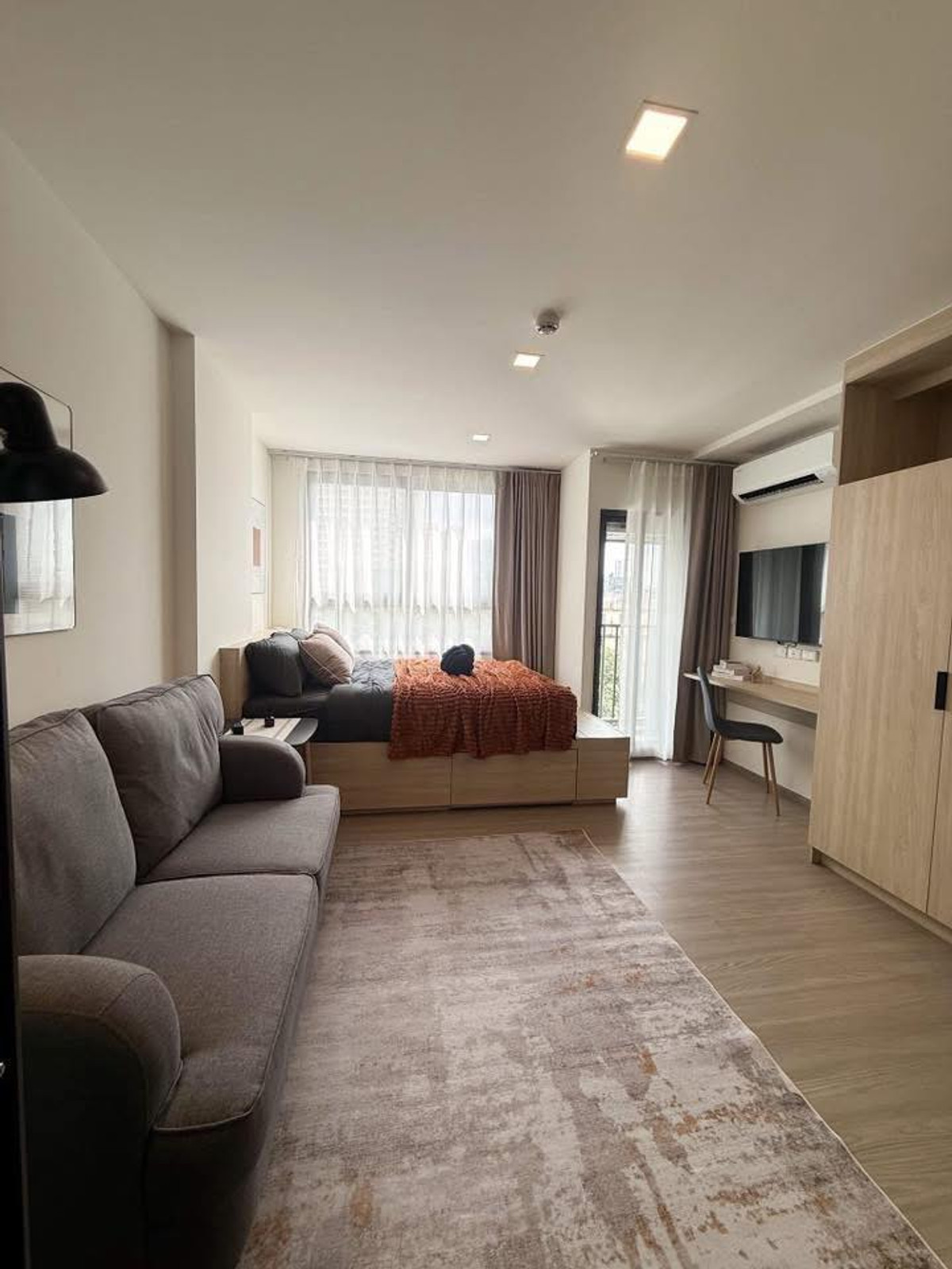 For RentCondoSapankwai,Jatujak : 🔥 For rent The Muve Pradiphat 🔥 📍 Near BTS Saphan Khwai 🚆Free shuttle service available‼️