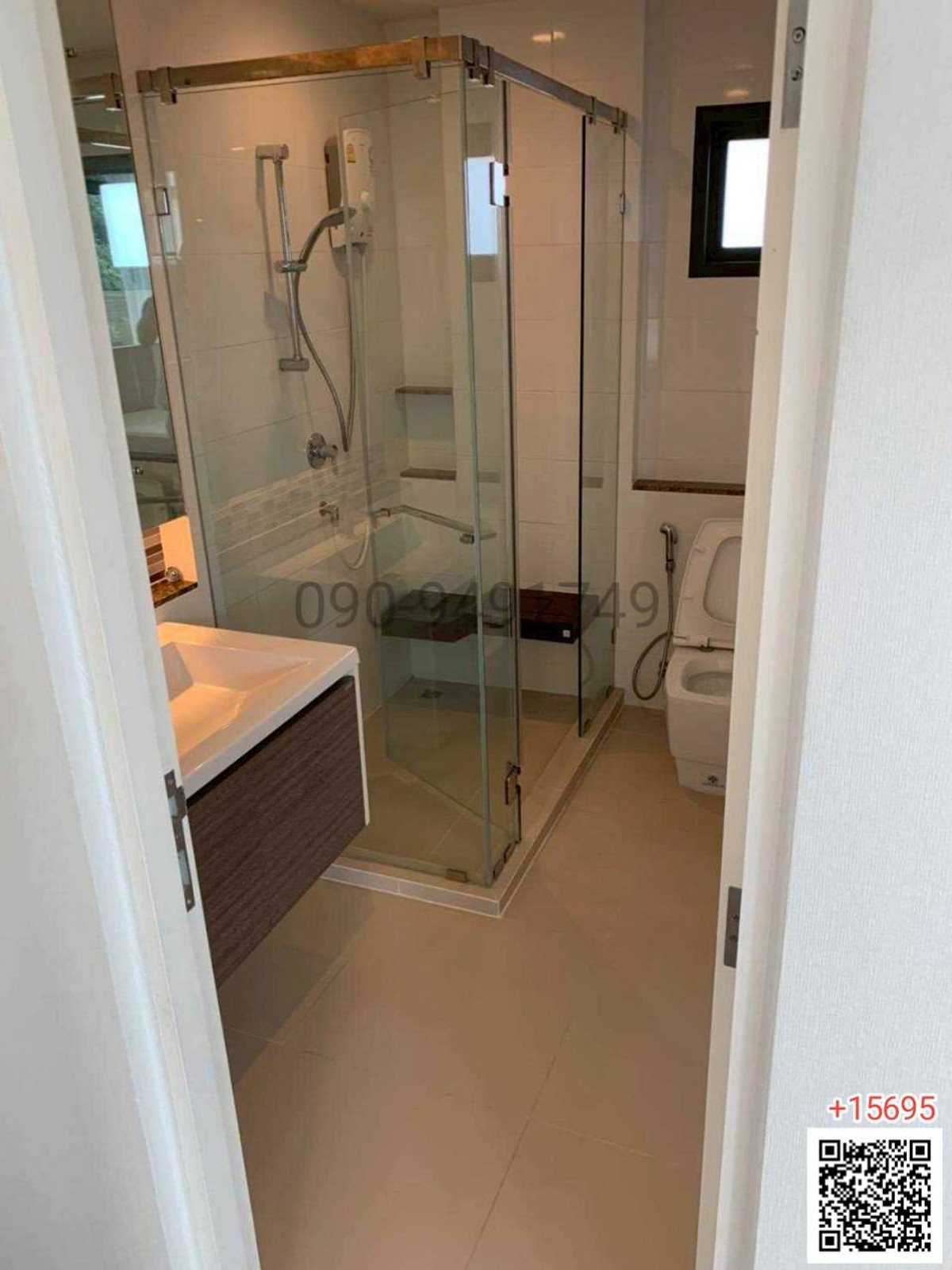 For rent, 2-story detached house, Setthasiri Krungthep Kreetha 1 project, near BTS Sri Kreetha. Loading...