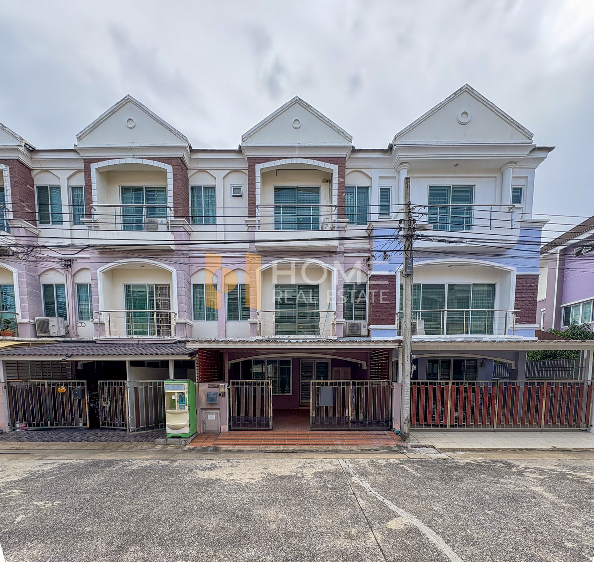 For SaleTownhomeKasetsart, Ratchayothin : Suetrong Grand Home Kaset - Ratchayothin Senanikom 1 Soi 11 / 4 Bedrooms (FOR SALE) TPM088