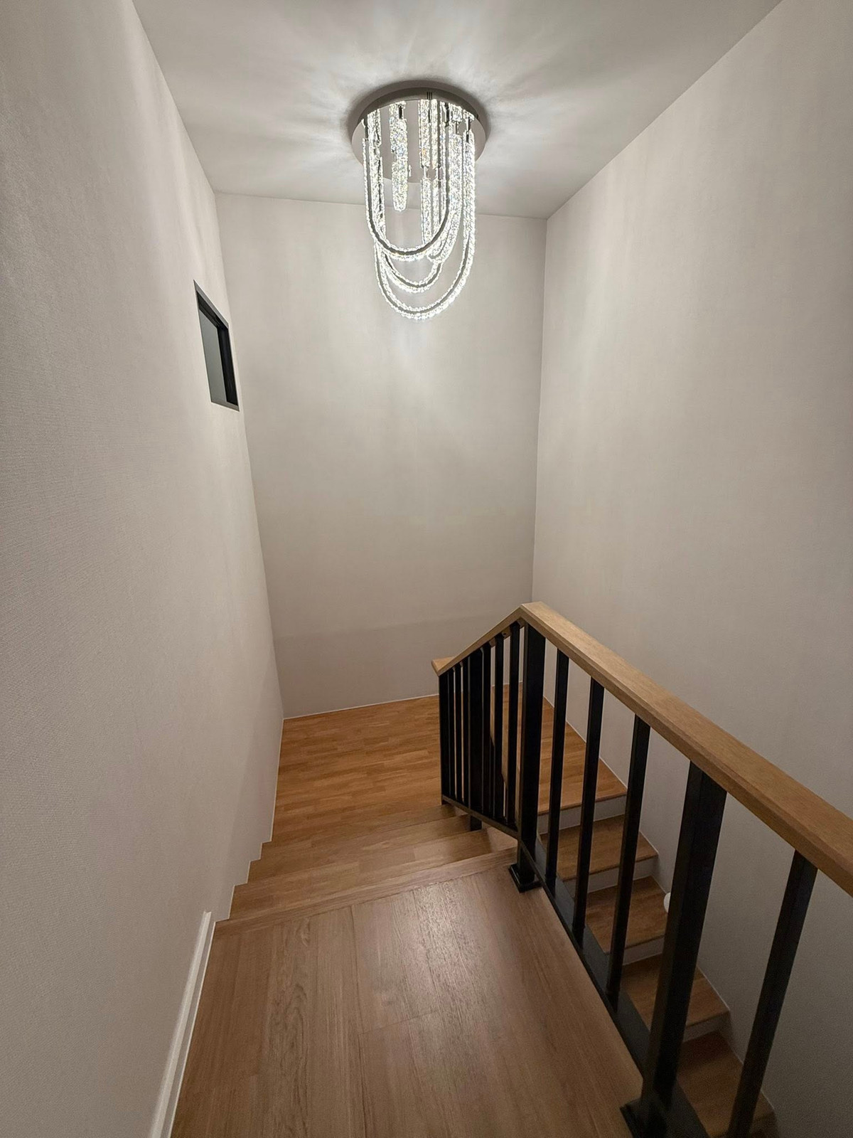 ขายทาวน์โฮมมีนบุรี-ร่มเกล้า : บ้านกลางเมือง พระราม 9 - กรุงเทพกรีฑา / 1 ห้องนอน (ขาย), Baan Klang Muang Rama 9 - Krungthep Kreetha / 1 Bedroom (FOR SALE) BZD004