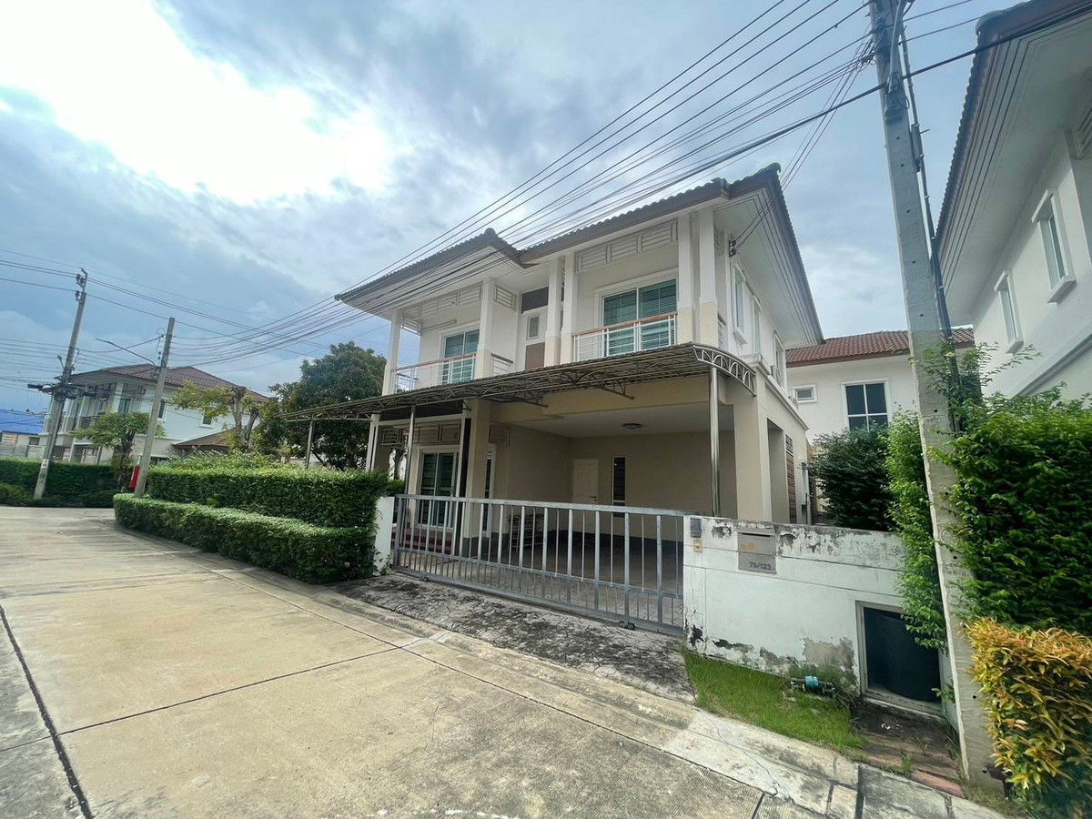 urgent! 2-story detached house, corner house | Prime Place The Greenery Bang Yai | 3 bedrooms, 3 bathrooms | Parking for 2 cars. Loading...