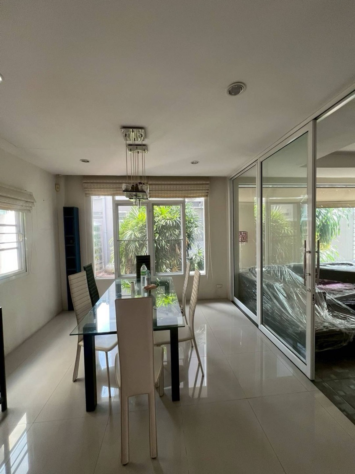 For RentHome OfficeOnnut, Udomsuk : Home office for rent, Wachiratham Sathit 53, Sukhumvit 101/1, near BTS Punnawithi.