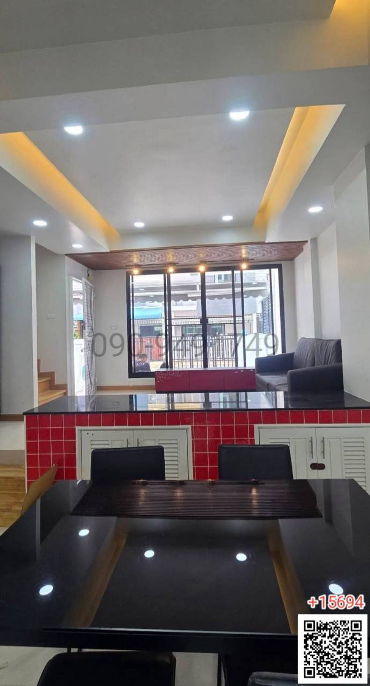 For rent, 3-story townhome, Sarin Wish Village, Sukhumvit 107, near BTS Bearing station. Loading...