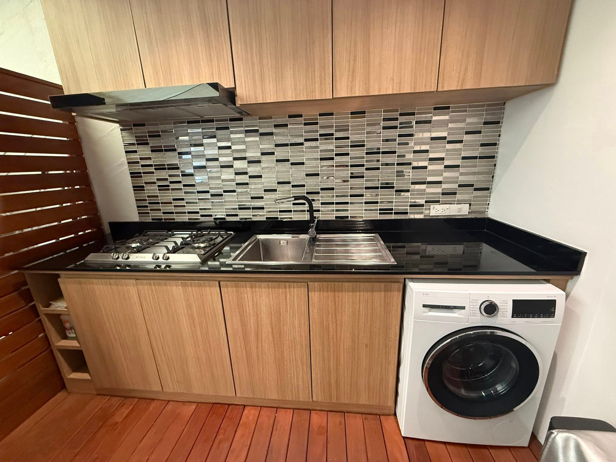 ขายทาวน์โฮมมีนบุรี-ร่มเกล้า : บ้านกลางเมือง พระราม 9 - กรุงเทพกรีฑา / 1 ห้องนอน (ขาย), Baan Klang Muang Rama 9 - Krungthep Kreetha / 1 Bedroom (FOR SALE) BZD004