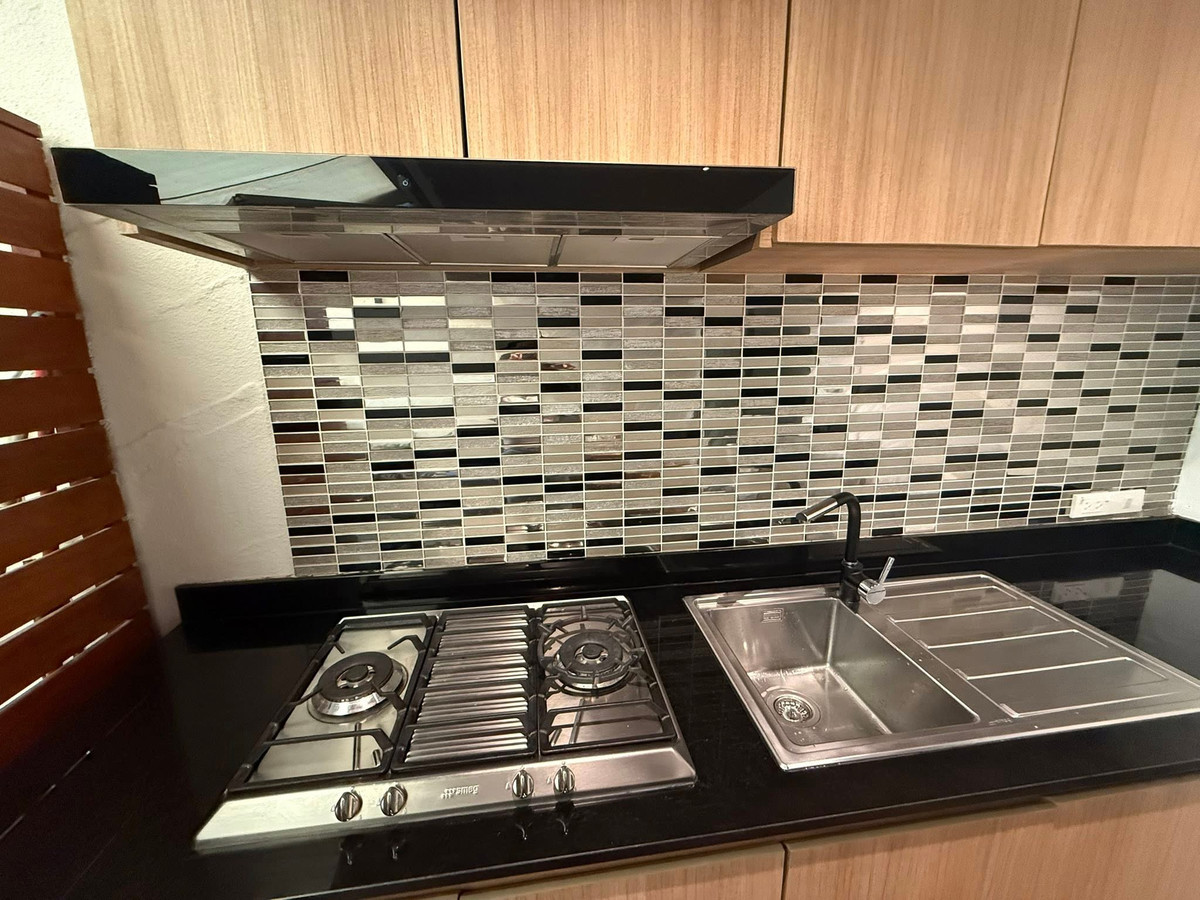 ขายทาวน์โฮมมีนบุรี-ร่มเกล้า : บ้านกลางเมือง พระราม 9 - กรุงเทพกรีฑา / 1 ห้องนอน (ขาย), Baan Klang Muang Rama 9 - Krungthep Kreetha / 1 Bedroom (FOR SALE) BZD004