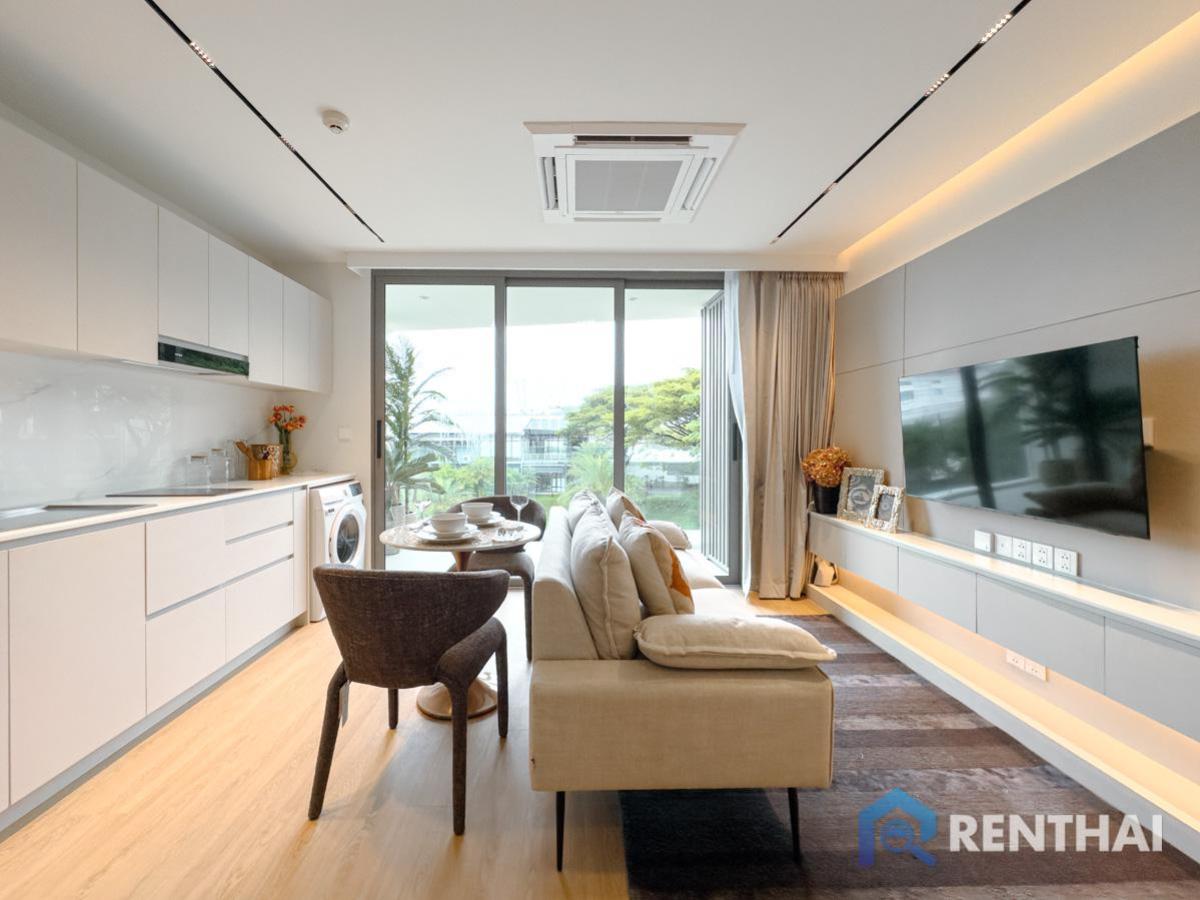 สำหรับ ขาย คอนโด 1 ห้องนอน ที่ The Aqua Loading...