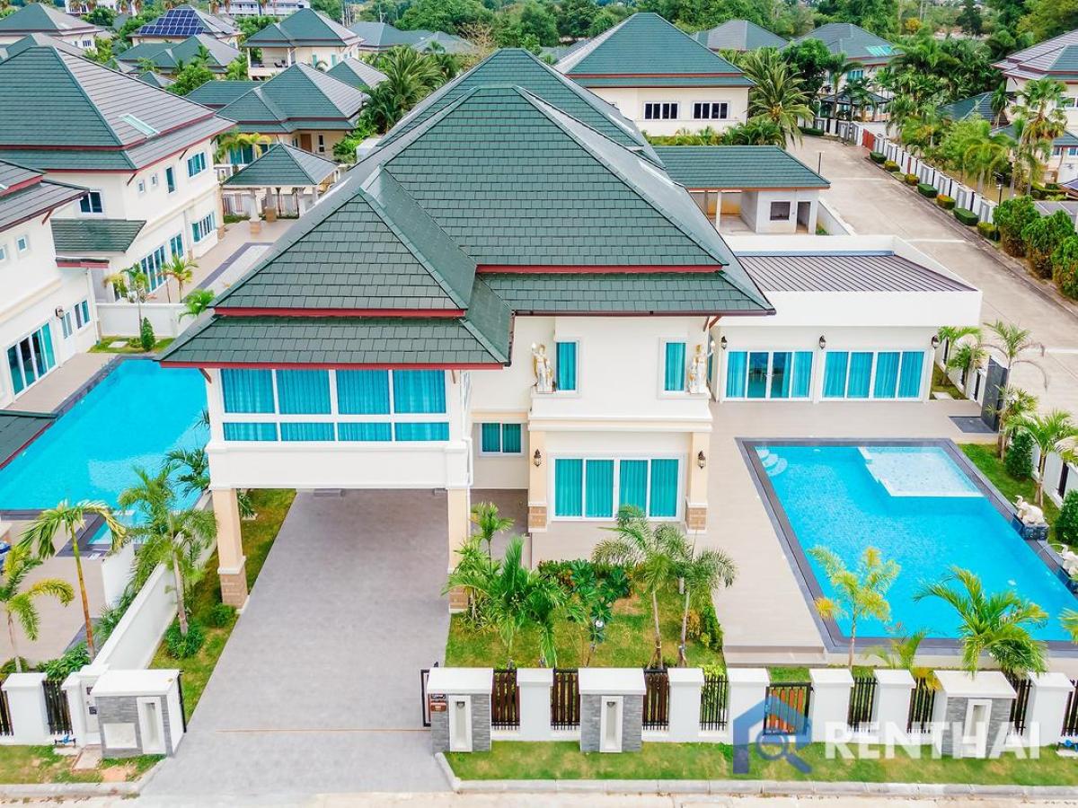 ขายบ้านพัทยา บางแสน ชลบุรี สัตหีบ : หลังสุดท้าย ตำแหน่งหัวมุม บ้านวิลล่า 2 ชั้น ตกแต่งหรู