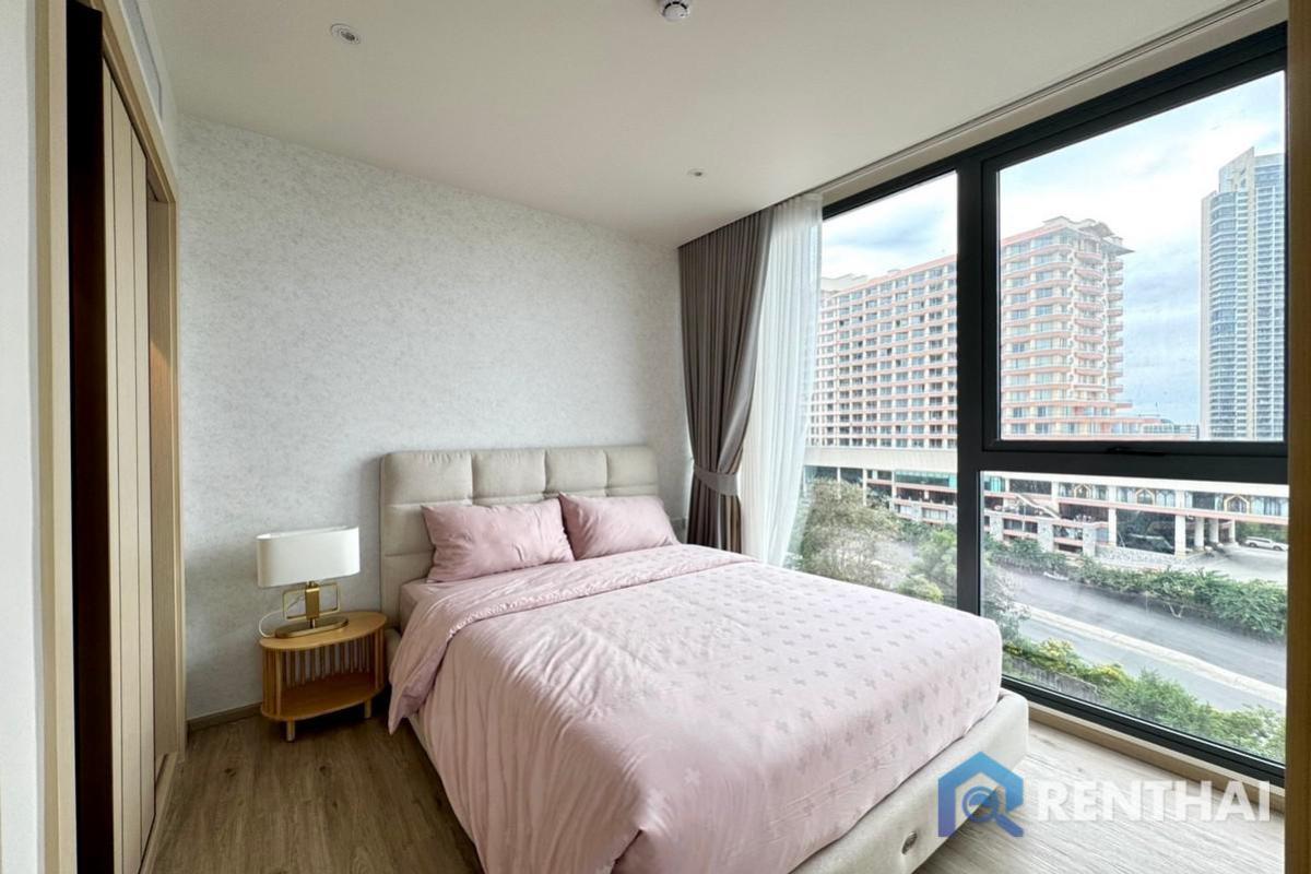 ขายคอนโดพัทยา บางแสน ชลบุรี สัตหีบ : คอนโดหรูติดหาดวงศ์อมาตย์ 2 ห้องนอน 2 ห้องน้ำ 81 ตร.ม. วิวทะเล คอนโดอารมณ์ วงศ์อมาตย์