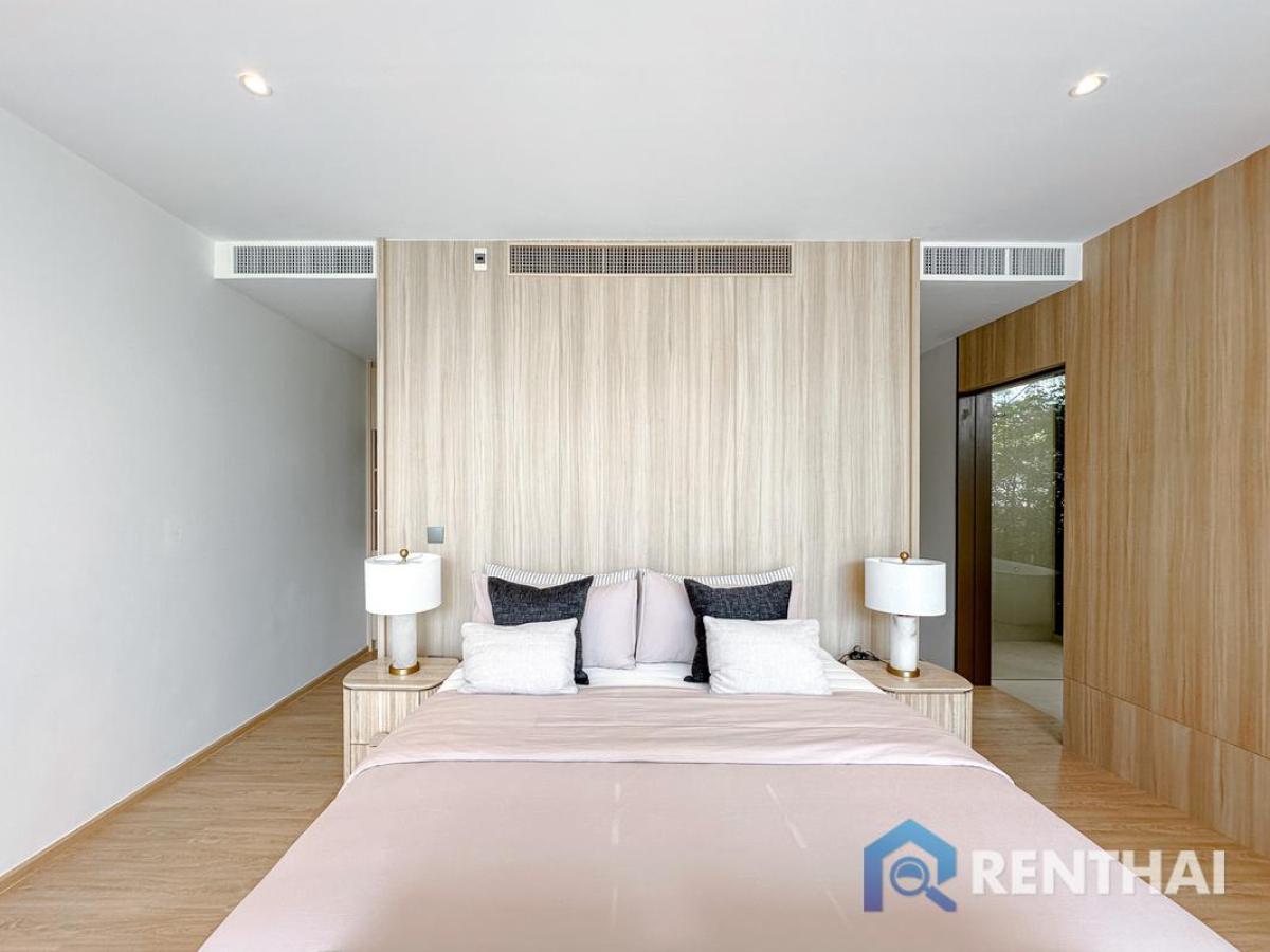 For SaleHousePhuket : For sale villa  at Boat Avenue Residence