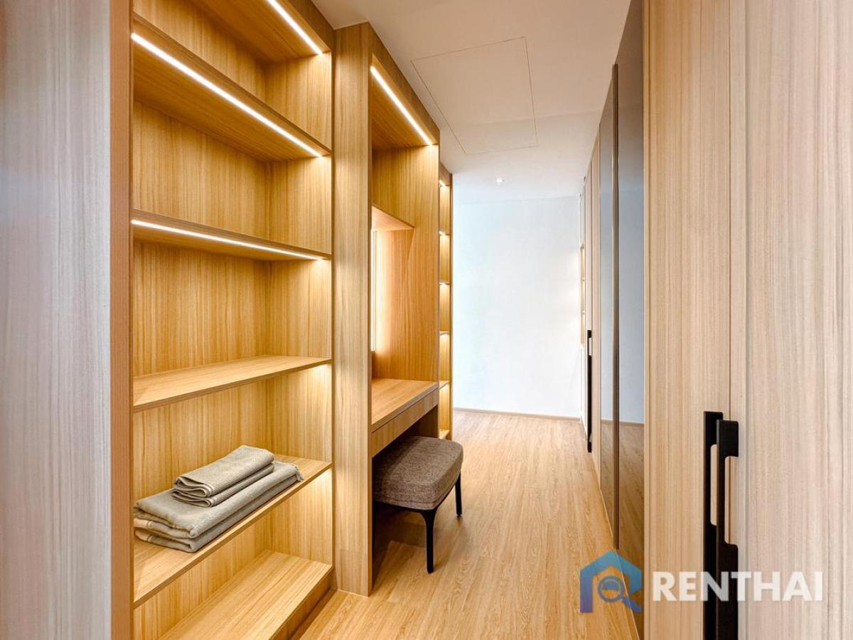 For SaleHousePhuket : For sale villa  at Boat Avenue Residence