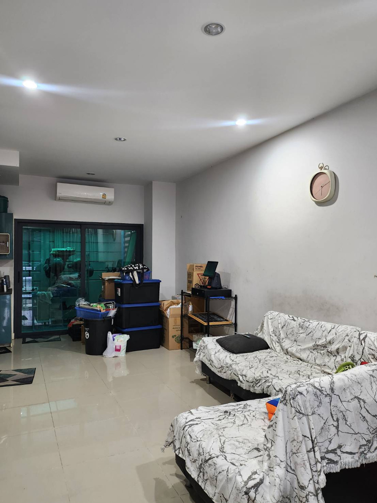 For RentTownhomeRathburana, Suksawat : For sale/rent, 3-story townhome, width 5 meters, Baan Klang Muang Sathorn-Suksawat.
