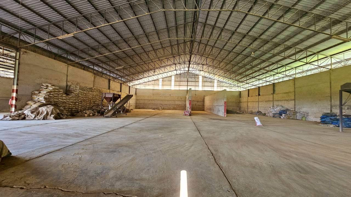 For SaleFactoryKanchanaburi : Fertilizer factory for sale Comes with a R.N.4 license that is legal. Complete with a complete set of machinery + specialized fertilizer production formula Able to continue business immediately